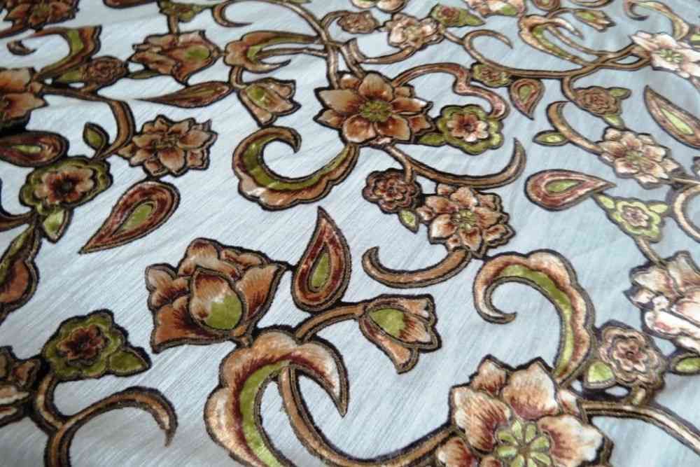 Beautiful Brown 5 Piece Silk Bedspread Set