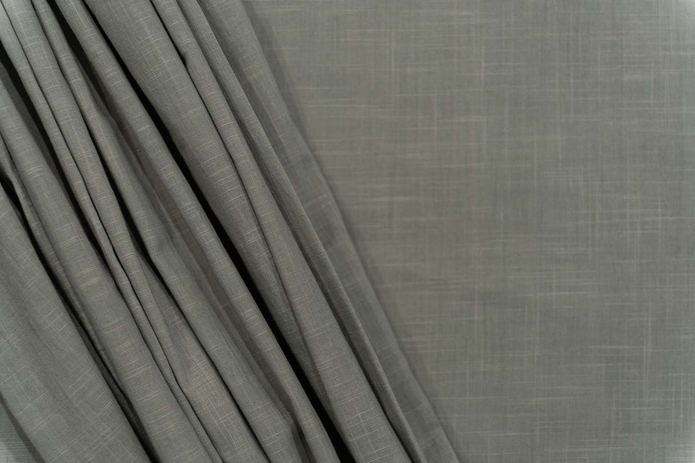 Vapor Gray Slub Cotton Fabric