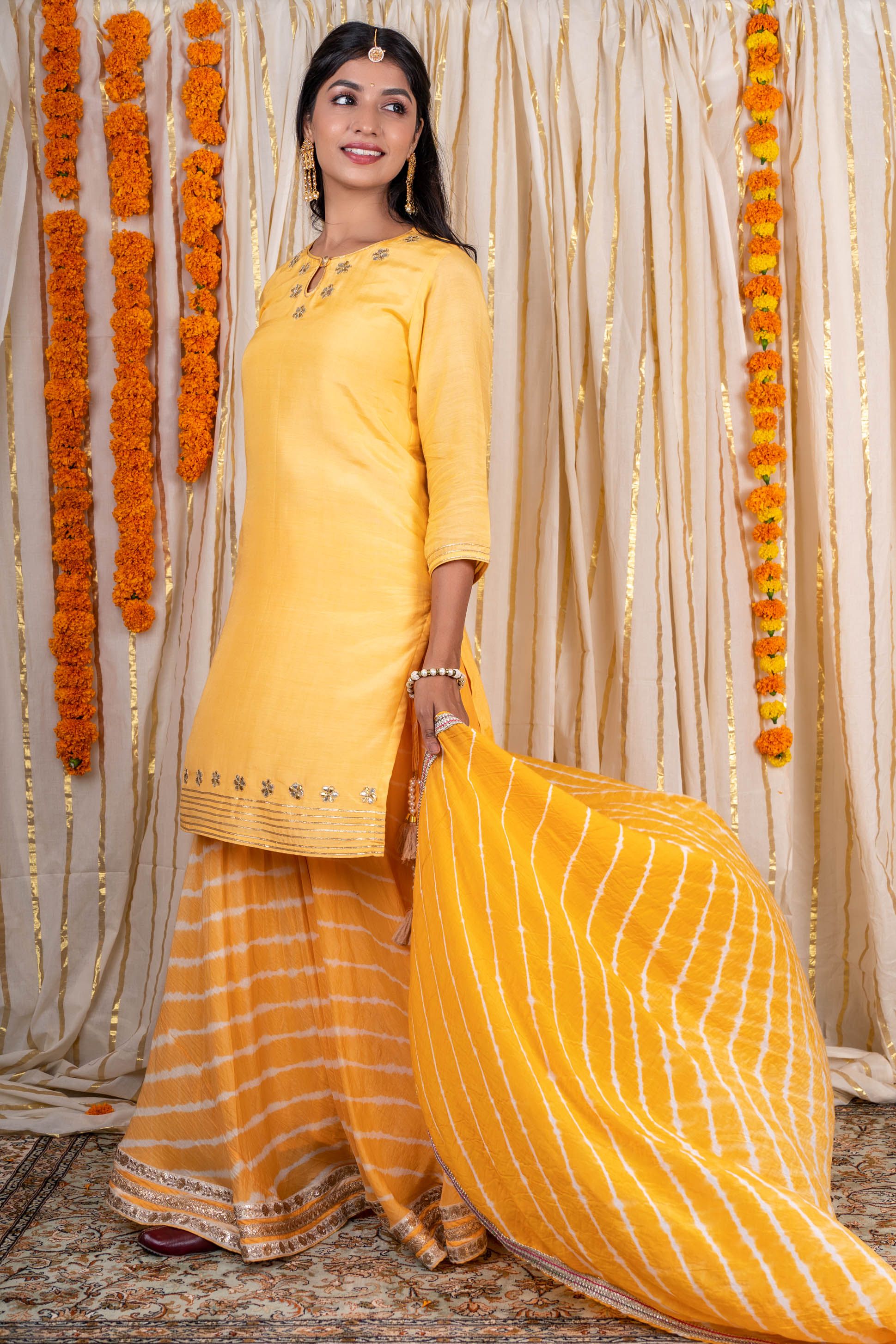 Anju Fab Presnets Vivaah Readymade Kurti Skirt With Banarasi Dupatta  Wholesale Rate In Surat