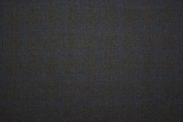 Magnet Grey Checks Herring Bone Tweed Wool Fabric 