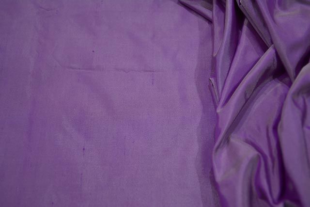 Lavender Lusture Plain Handloom Mulberry Silk