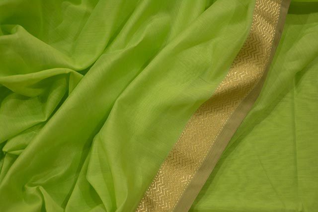 Greenery Zari Border Maheshwari Silk Handloom Fabric