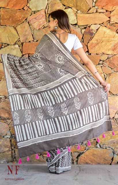 Kashish Grey And White Block Printed Cotton Sarees