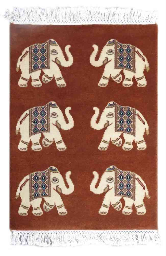 Elephant Design Wall Carpet