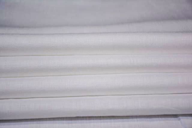 Pure White Linen Fabric (70 Lee) 