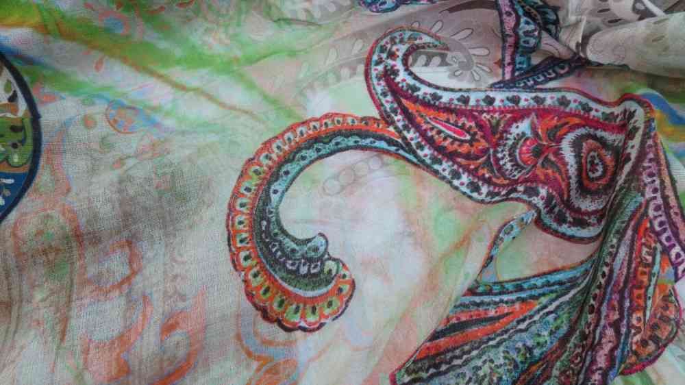 Green Paisley Fashion Scarves For Women