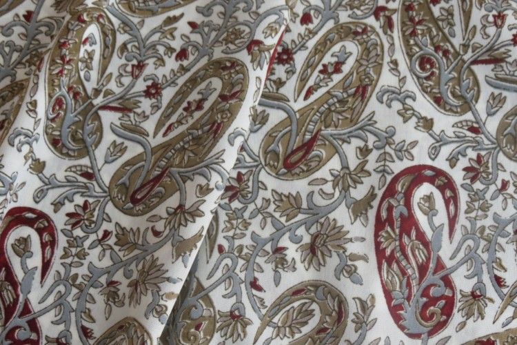 White Red Paisley Polyester Fabric
