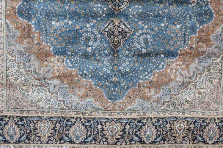 Antique Blue Hand Knotted Wool Rugs