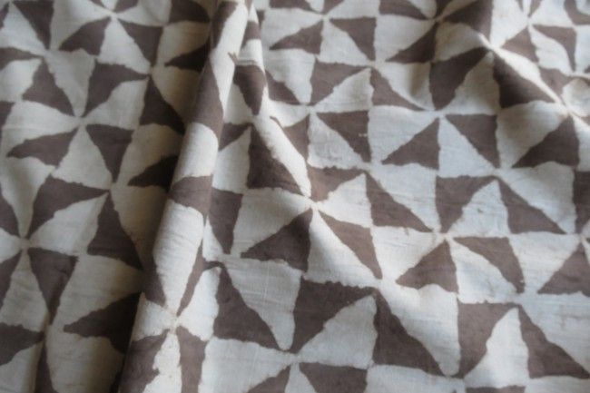 Kashish Triangle Cotton Fabric