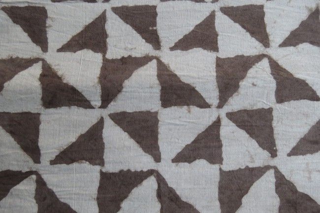 Kashish Triangle Cotton Fabric