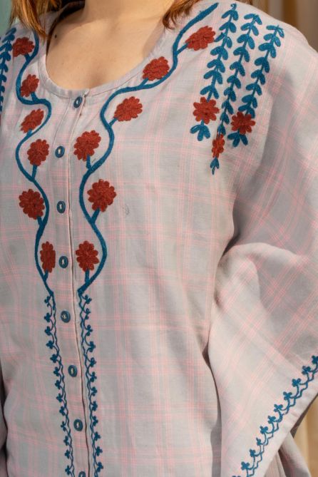 Floral Embroidered Short Kaftan Top