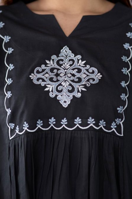 Black Embroidered Kurta Pant Set