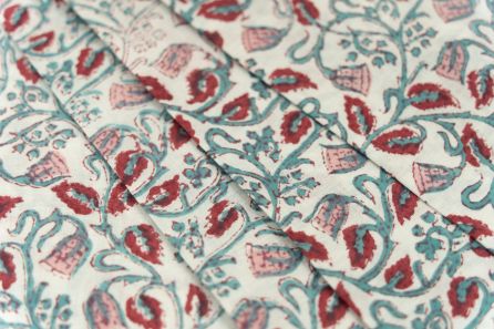 WHITE FLORAL BLOCK PRINTED COTTON FABRIC-HF6319