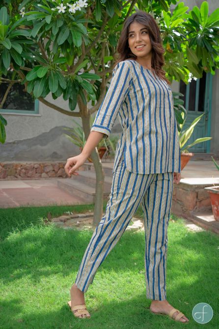 BLUE STRIPED BLOCK PRINTED NIGHT SUIT-NS107