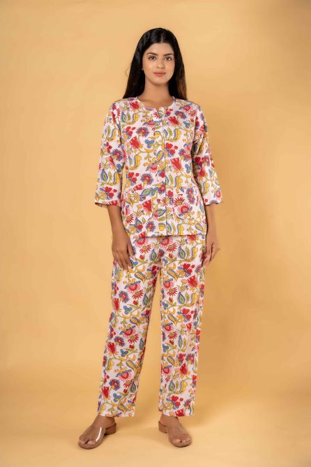 MULTICOLOR FLORAL PRINTED NIGHT SUIT-NS185