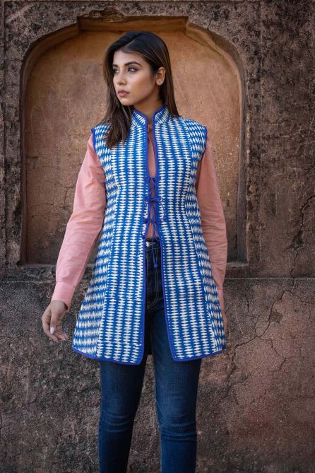 Blue Reversible Quilted Sleeveless Jacket-NVQJ446