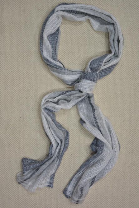 WHITE AND GREY DESIGNER CASHMERE WOOL STOLE-C62