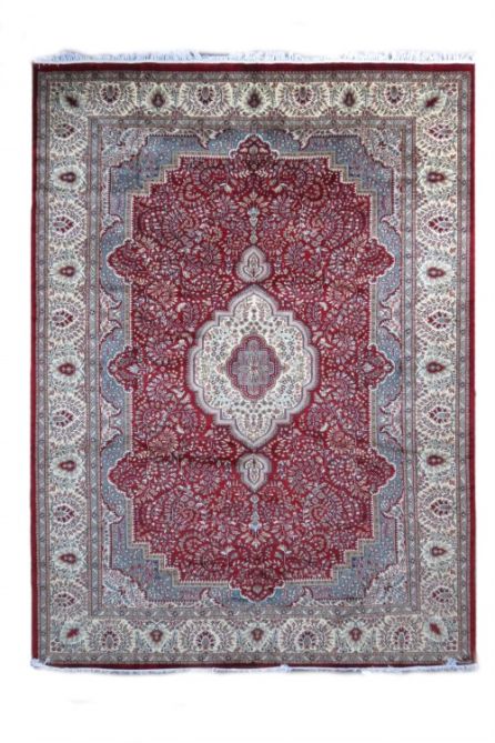 ANTIQUE RED CREAM HAND KNOTTED WOOL RUGS FROM INDIA
