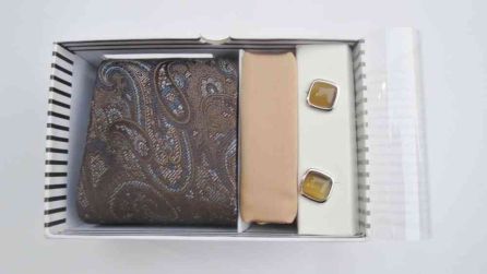 PAISLEY DESIGN BROWN TIE & CUFFLINKS SET FROM INDIA