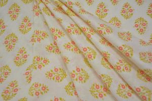 OFF WHITE FLORAL PRINTED DOBBY FABRIC-HF2076
